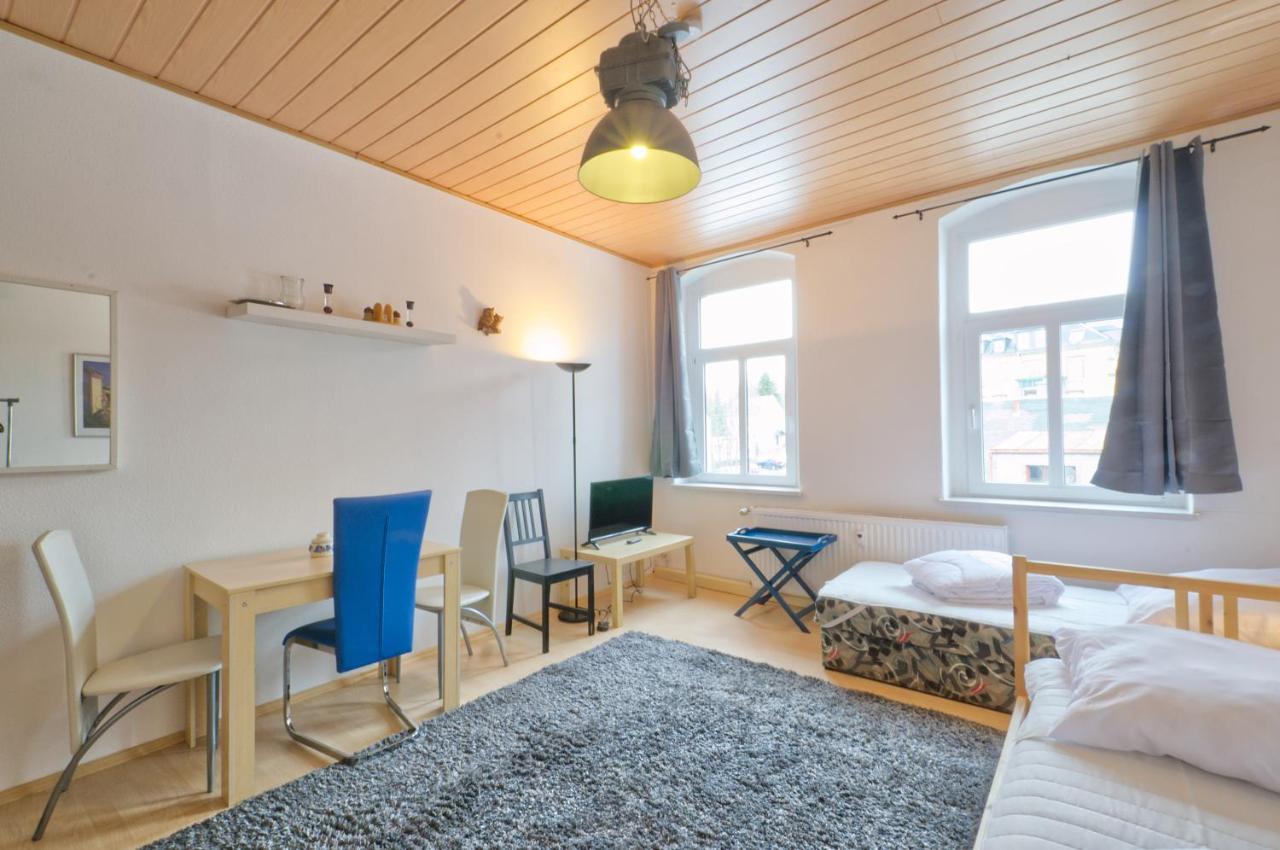 Ferienwohnung am Busbahnhof Annaberg-Buchholz Exterior foto